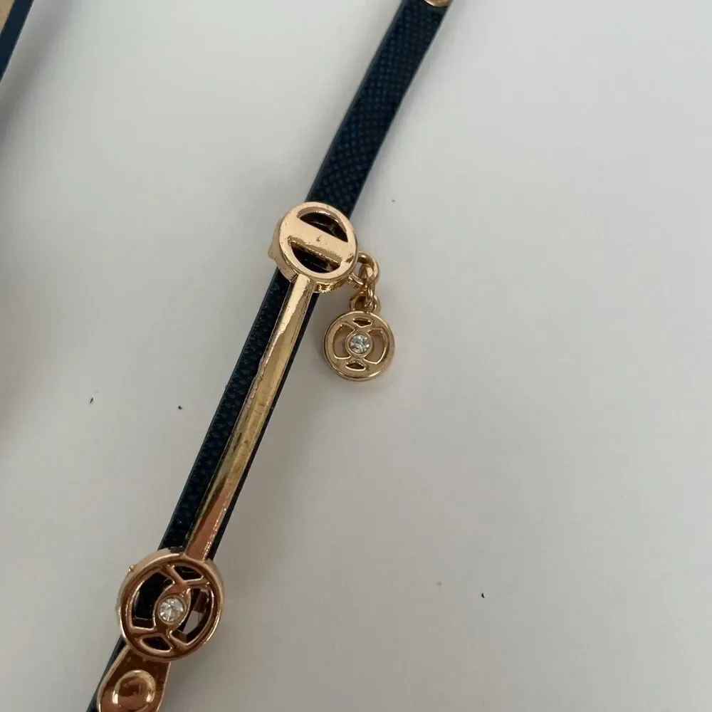 FASHION‎ WRAPAROUND CHARM QUARTZ WATCH IN BLACK
